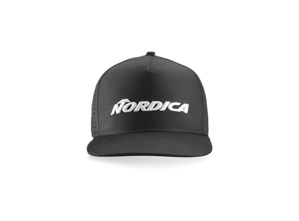 NORDICA ESSENTIAL FLATBRIM Svart/Vit Keps 
