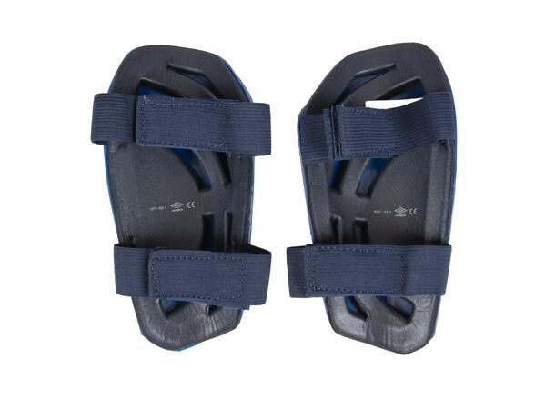 UMBRO Neo Pro Tecta II W/Strap Blå L Benskydd med kardborre 