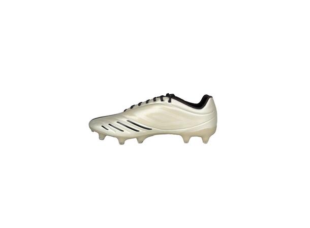 UMBRO Tocco VI Pro FG Vit 43 Fotbollsko fasta dobbar 