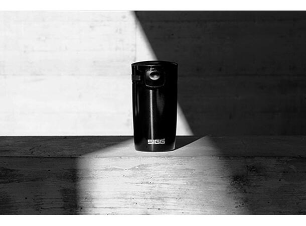 SIGG MIRACLE MUG Svart 0,27L Termos-mugg i rostfritt stål 