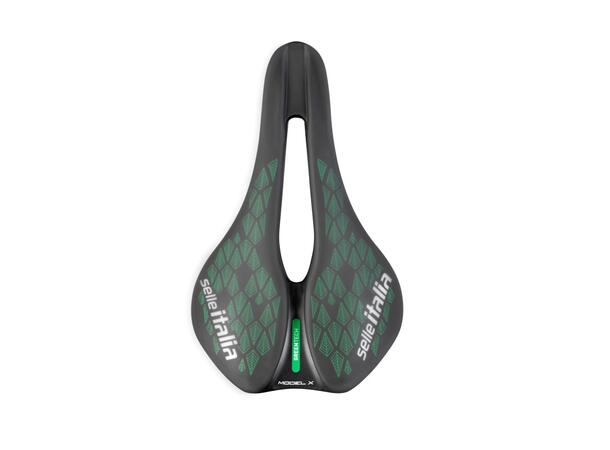 SELLE MODEL X LEAF SUPERFLOW Svart L3 Selle Italia sadel landsväg 