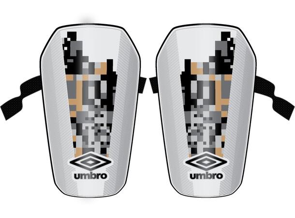 UMBRO Formation Guard W/Straps Vit L Benskydd med kardborre 