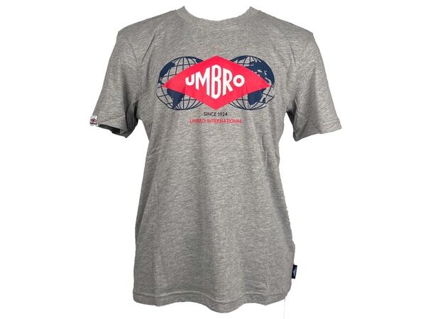 UMBRO International Tee Grå M T-shirt med print 