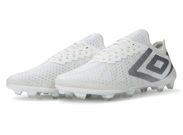 UMBRO Velocita VI Pro FG Vit 41 Fotbollsko fasta dobbar 