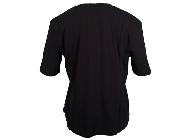 UMBRO Evolution Tee Svart M T-shirt med print 