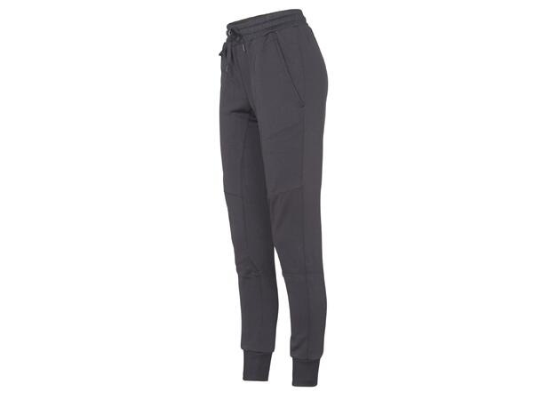 UMBRO Core Tech Pant W 19 Svart 42 Träning- och fritidsbyxa 