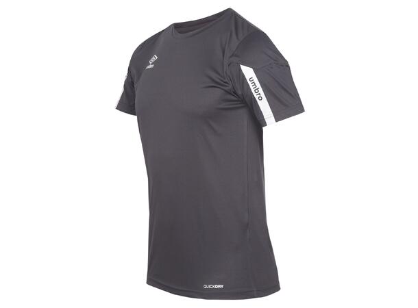 UMBRO Core SS Jersey Jr Svart 116 Spelartröja kort ärm 