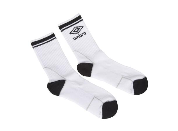 UMBRO Core Indoor Sock Short Vit 30-34 Kort inomhusstrumpa 
