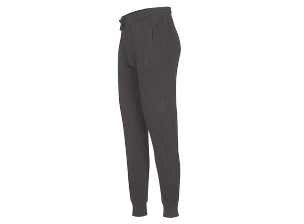 UMBRO Basic Sweat Pant Jr Svart 164 Klassisk joggingbyxa junior 